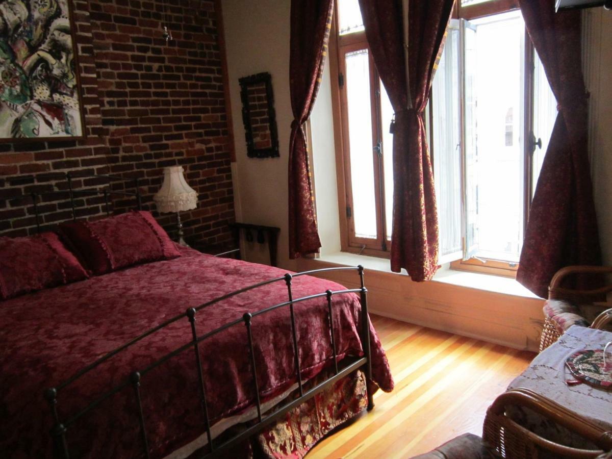 B&B De La Fontaine Квебек Екстер'єр фото